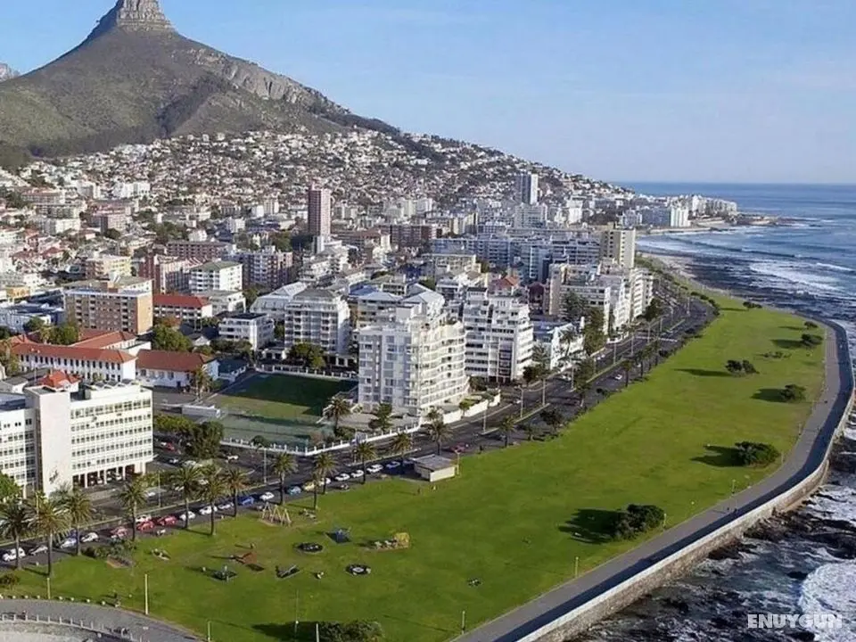 Chamonix Cape Town in Cape Town - Oda