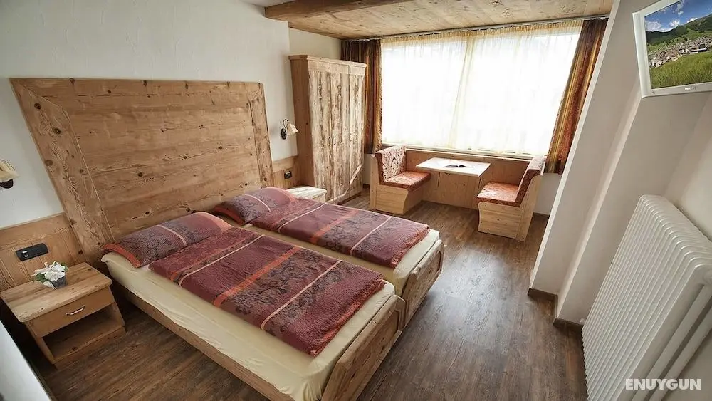 Hotel Champagne - Öne Çıkan Resim