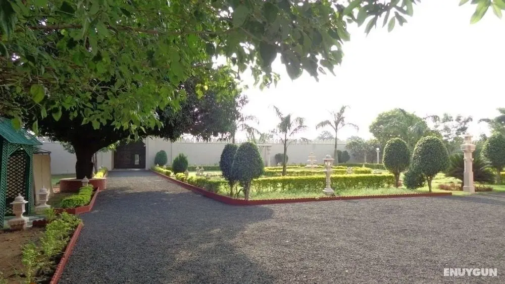 Champaner Heritage Resort - Dış Mekan