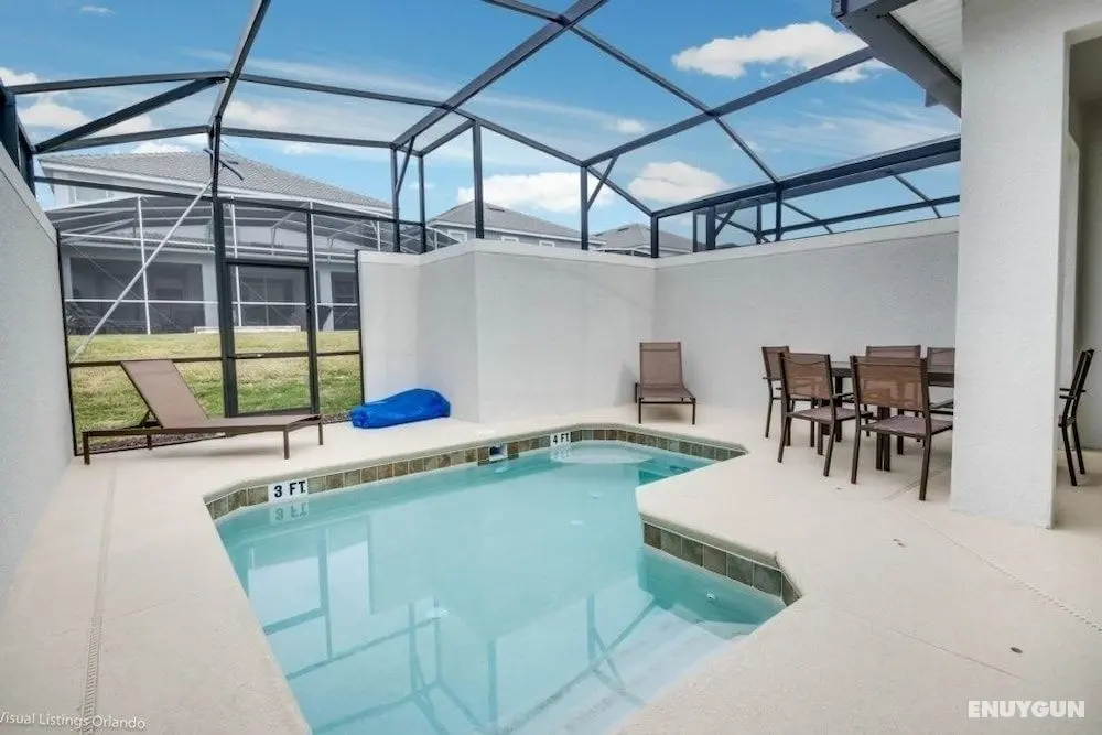 Champions Gate 5 Bedroom Villa by Redawning - Öne Çıkan Resim