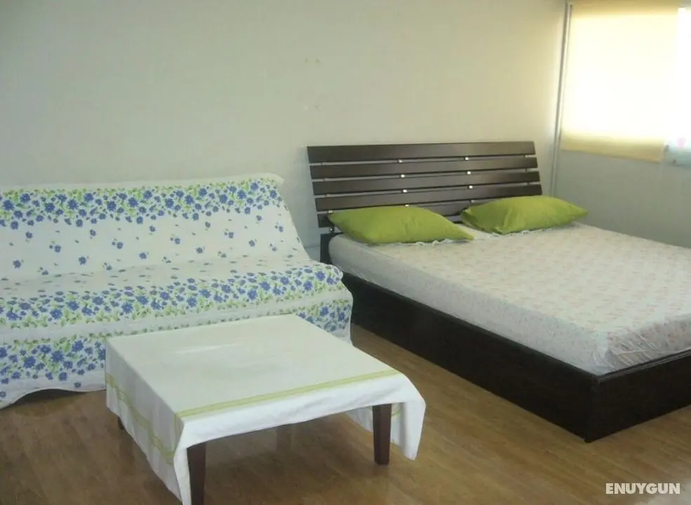 Chan Kim Don Mueang Guest House Triple Room - Oda
