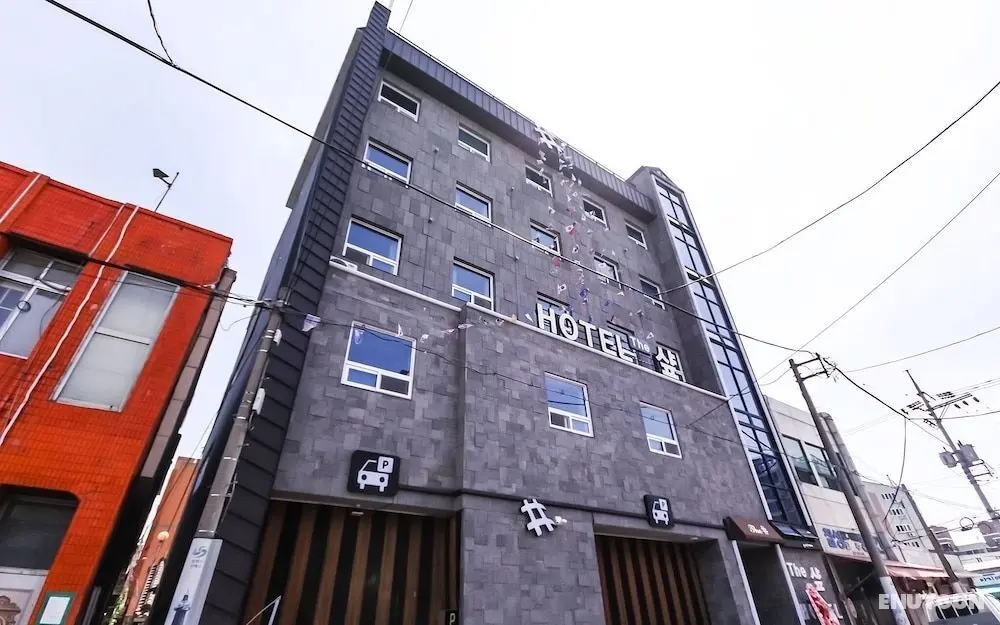 Changwon Jinhae Hotel The Syap - Dış Mekan