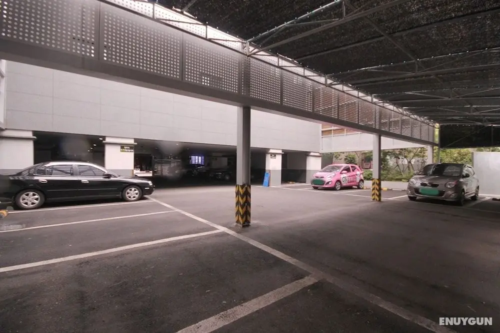 Changwon Myeongseodong Hotel V - Misafir Tesisleri ve Hizmetleri