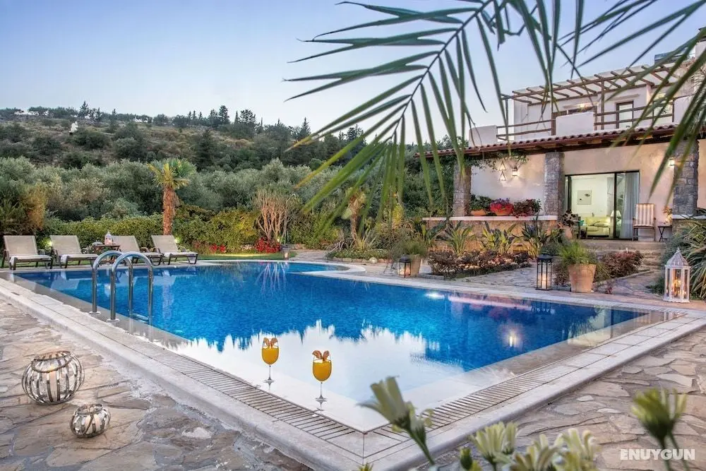 Chania Secluded Retreat - Kallithea Luxury Villa - Öne Çıkan Resim