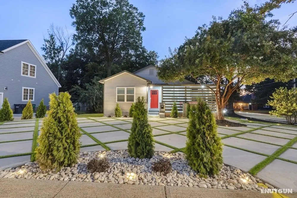 Charlotte Spacious Home - Öne Çıkan Resim