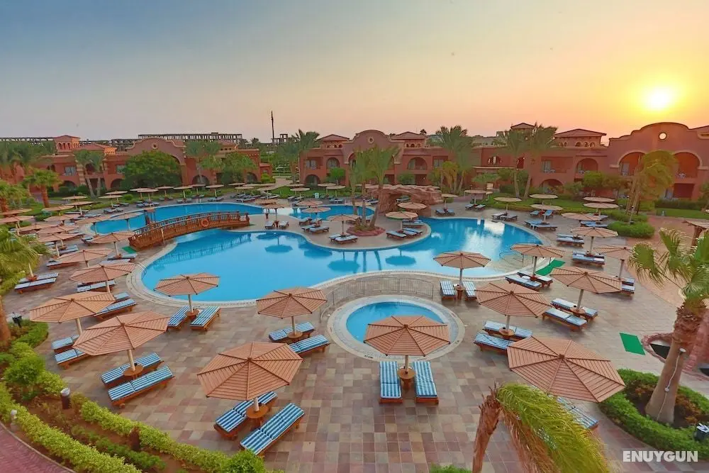 Charmillion Gardens Aquapark - Havuz
