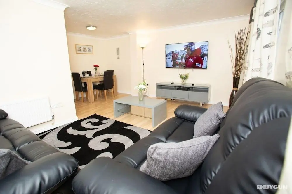 Charming 2-bedroom House - Öne Çıkan Resim