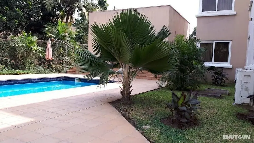 Charming 3-bed Apartment Airport Residential Accra - Öne Çıkan Resim