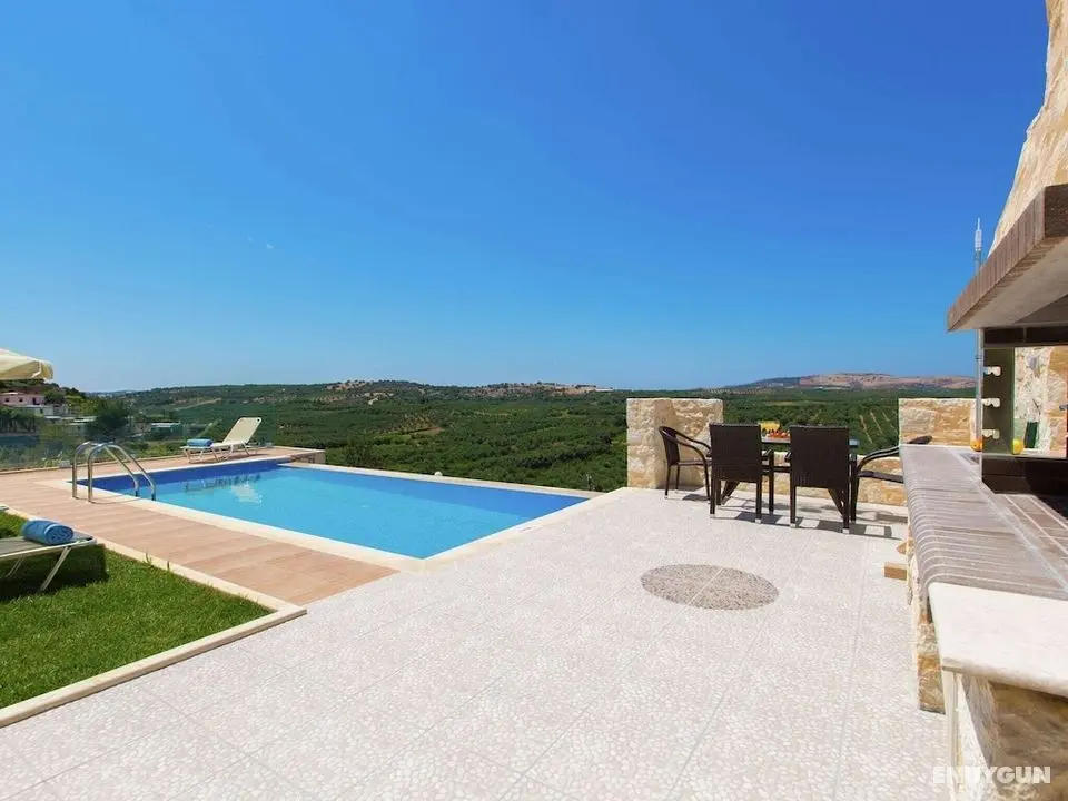 Charming Villa in Achlades Crete With Private Pool - Öne Çıkan Resim