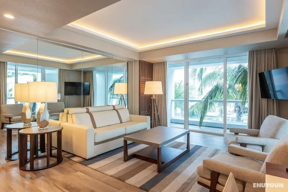 Charming Beachfront Condo With Large Balcony - Öne Çıkan Resim