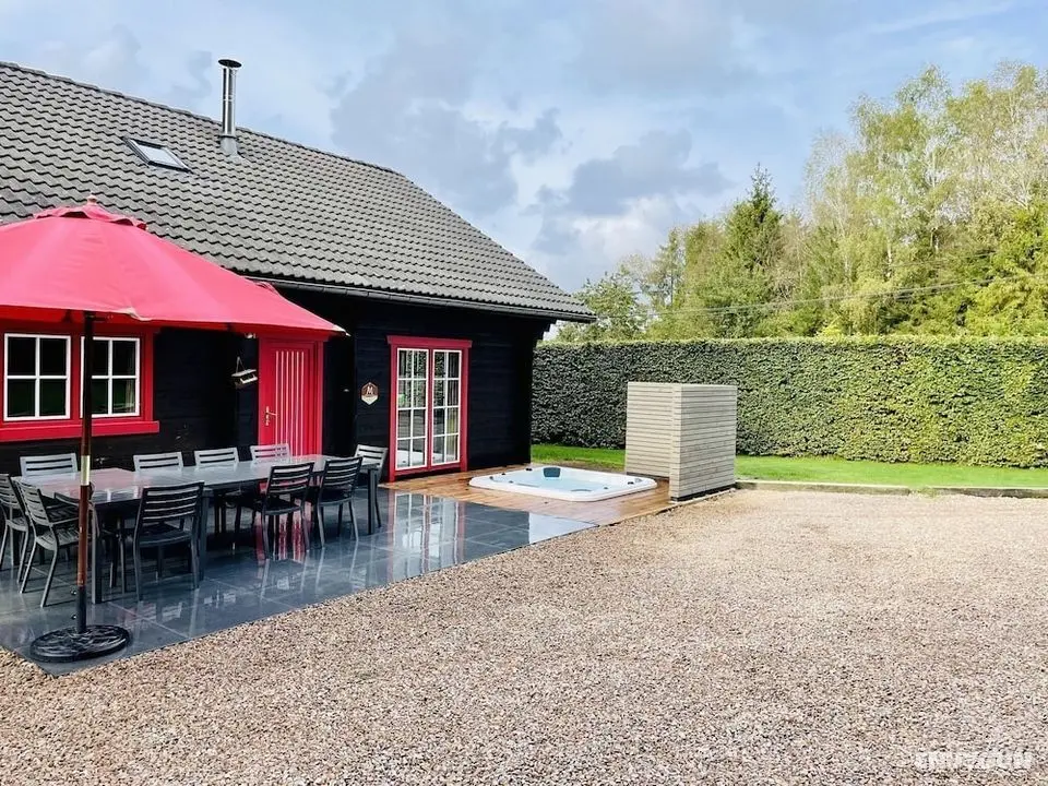 Charming Chalet in Waimes With Private Sauna and Jacuzzi - Öne Çıkan Resim
