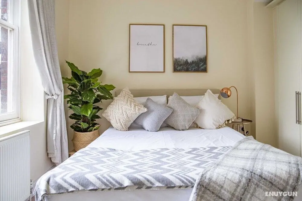 Charming Charing Cross Flat - Oda