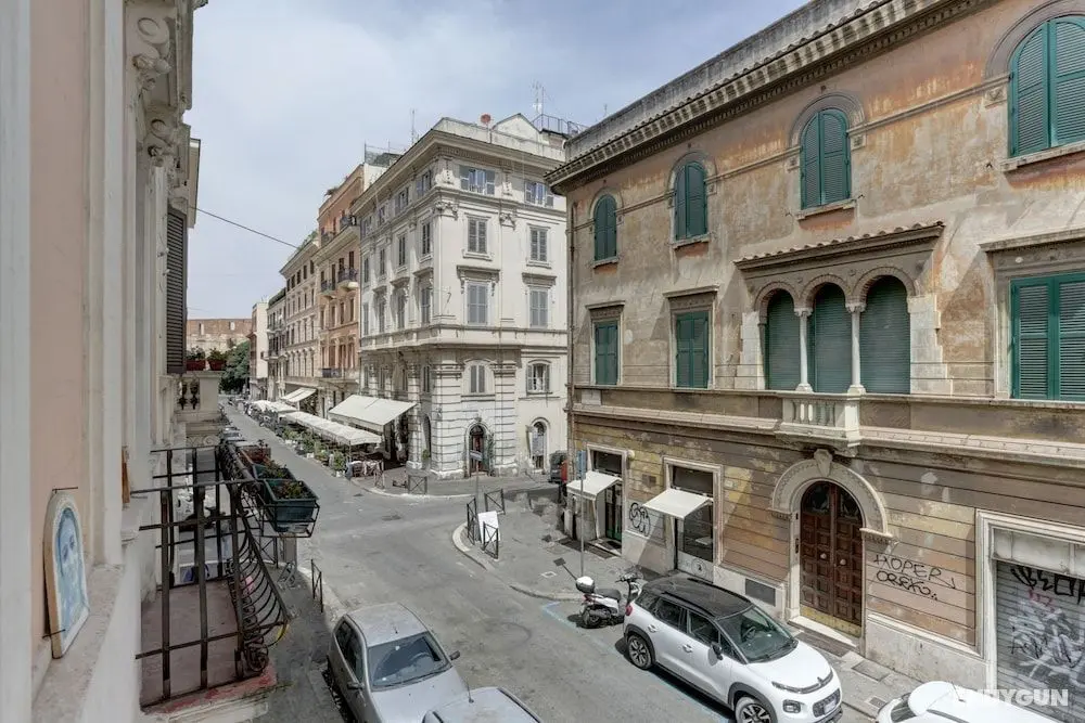 Charming Colosseum - Oda Manzaraları