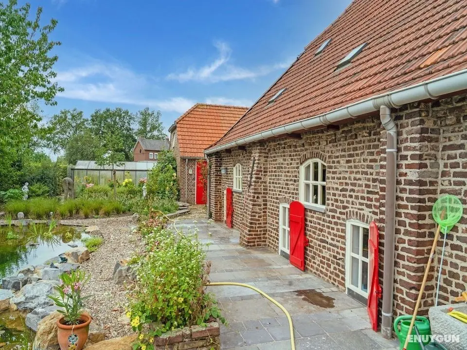 Charming Farmhouse in Well With Garden - Öne Çıkan Resim