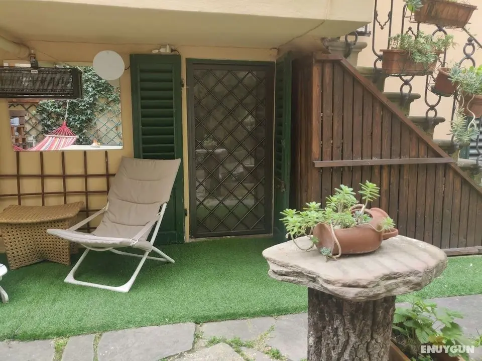 Charming Getaway in Florence.. European University - Oda Düzeni