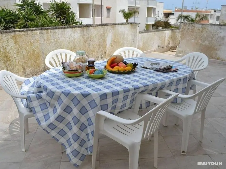 Charming Holiday Home Near The Beach With A Terrace Parking Available, Pets - Öne Çıkan Resim