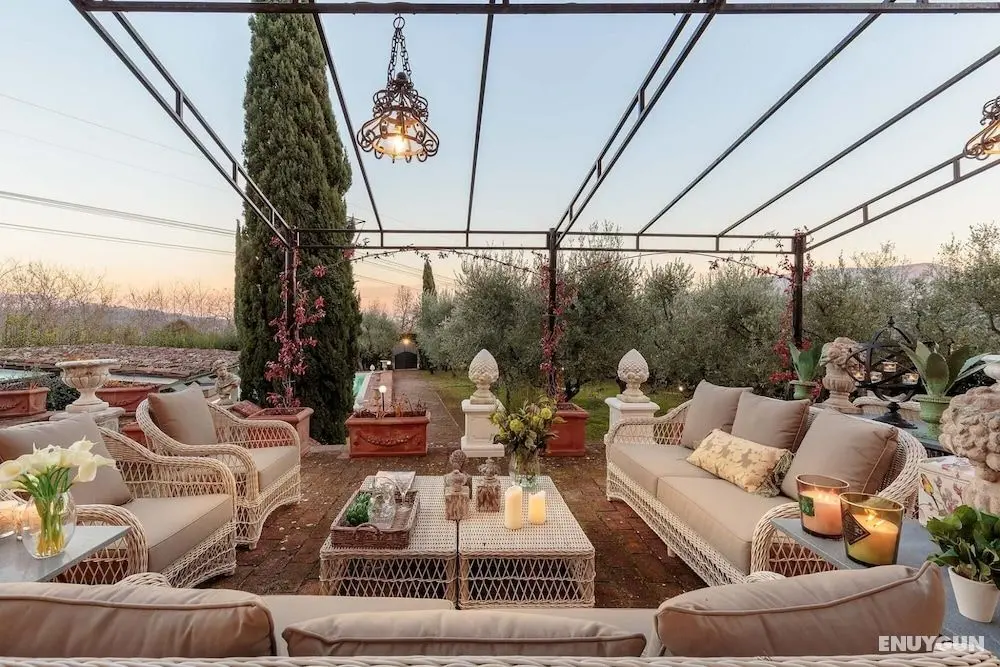 Charming Luxury 10 Bedrooms Villa Medea Close to the City Centre of Lucca - Oda