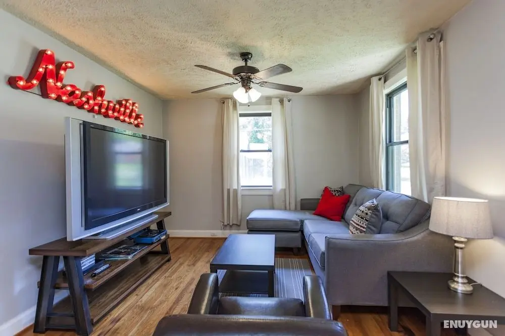 Charming Nashville Cottage - 12 min downtown - Öne Çıkan Resim