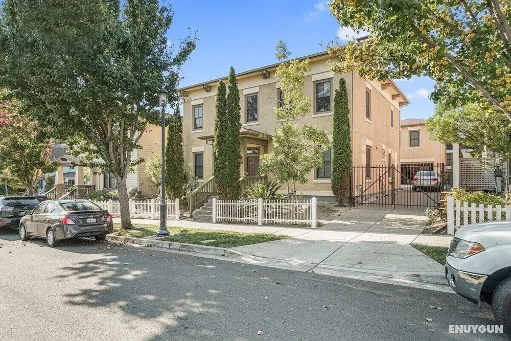 Charming Studio in Hercules - Öne Çıkan Resim