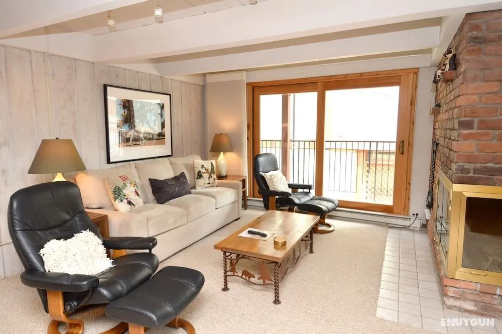 Chateau Blanc Condominiums - Öne Çıkan Resim