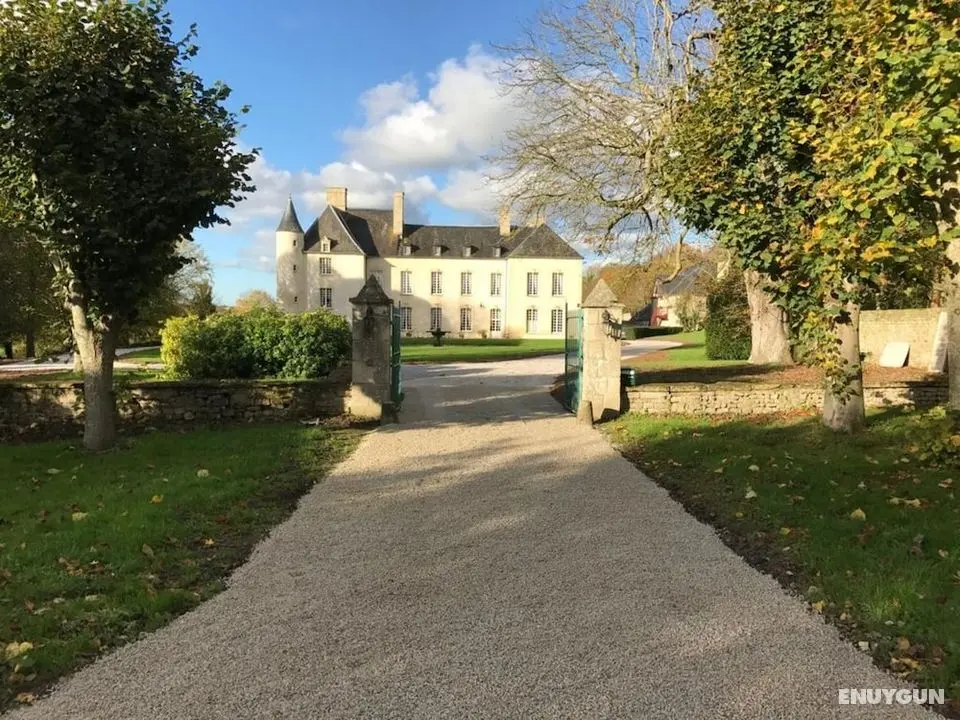 Château d'Asnieres en Bessin - Öne Çıkan Resim