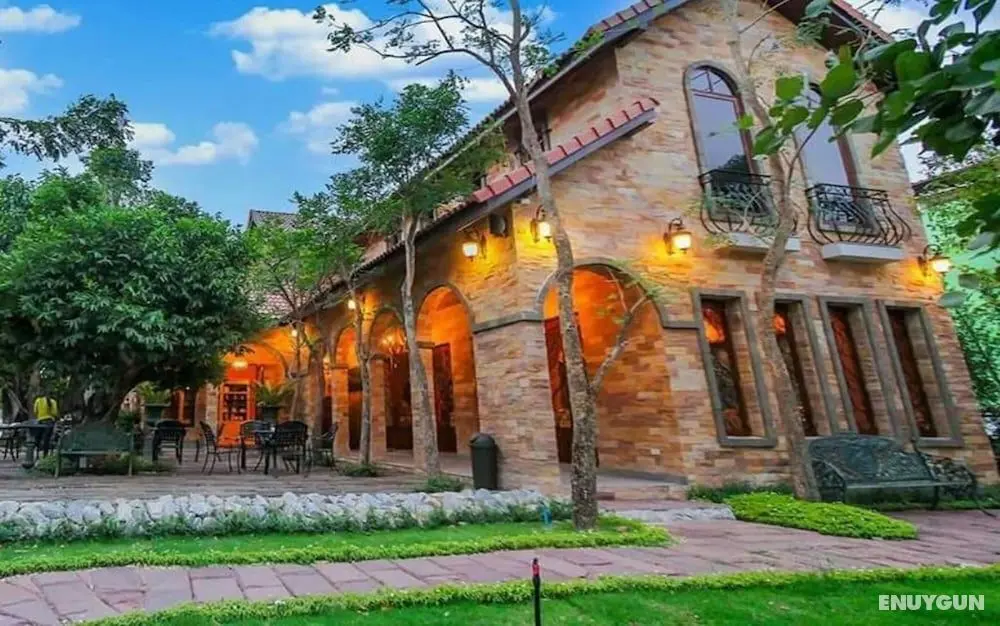 Chateau de Bear Hotel - Öne Çıkan Resim