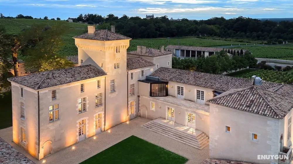 Château Lafaurie-Peyraguey Hôtel & Restaurant LALIQUE - Öne Çıkan Resim