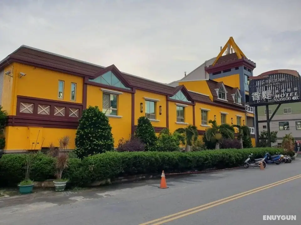 Chateau Motel & Spa - Daliao - Dış Mekan