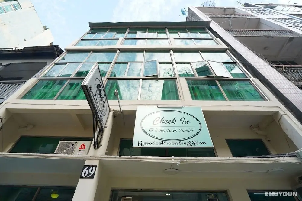 Check In @ Downtown Yangon - Dış Mekan