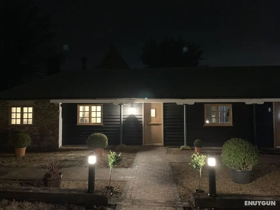 Cheesemans farm house stables - Öne Çıkan Resim