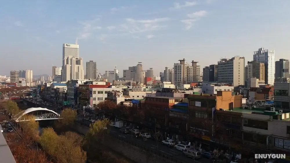 Cheonggye Haus - Dış Mekan