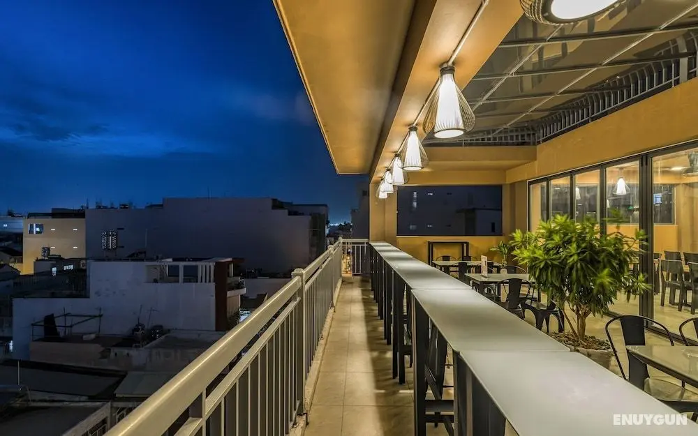 Cherry Hotel and Apartment - Yerinde Yemek