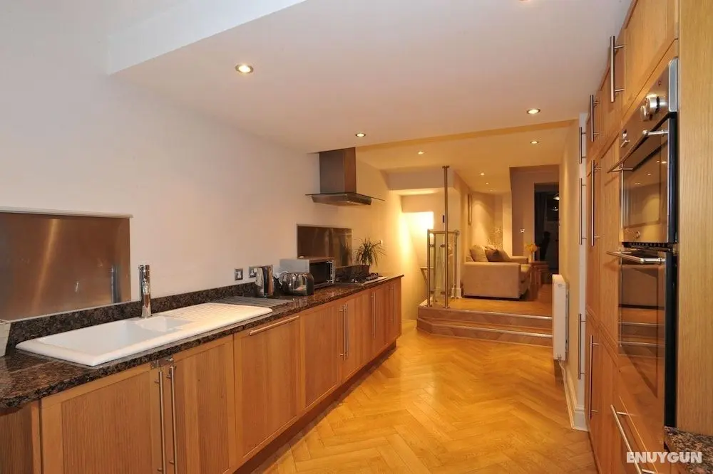 Chester Apartments - Öne Çıkan Resim