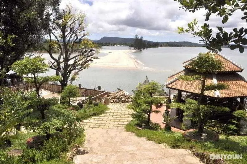 Chez Carole Beach Resort - Genel
