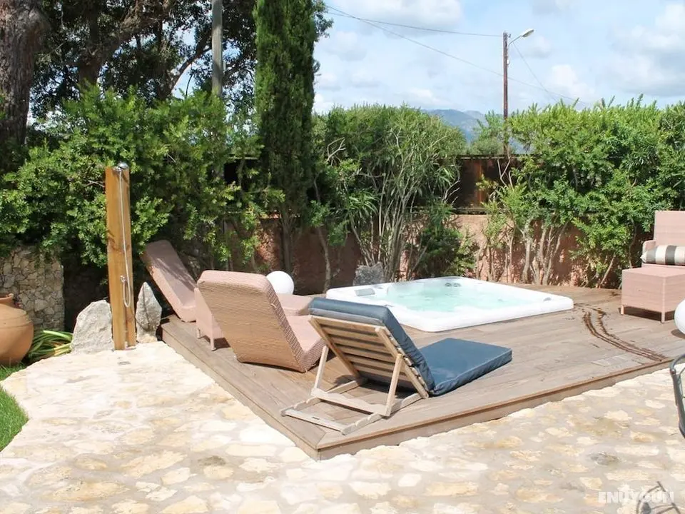 Chez Virginie - Öne Çıkan Resim