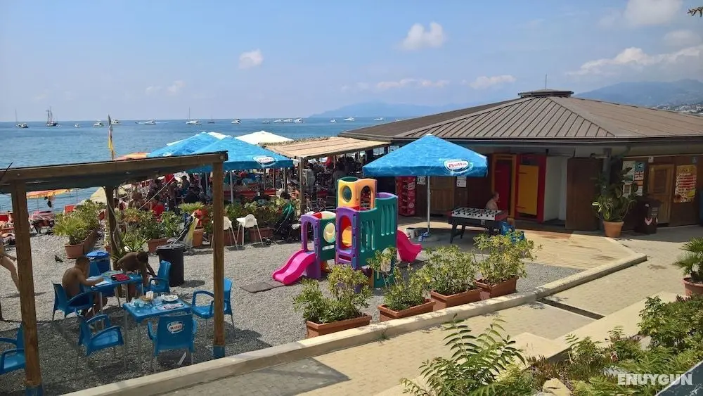 Chiavari Mare 9 Superior - Öne Çıkan Resim