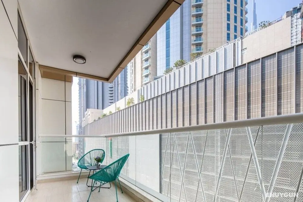 Chic 3BR With Study in The Heart of Downtown Dubai! - İç Mekan