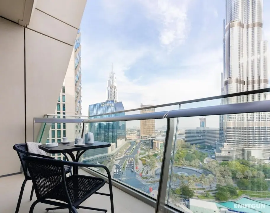 Chic Apt w Burj Khalifa Dancing Fountain View - Oda