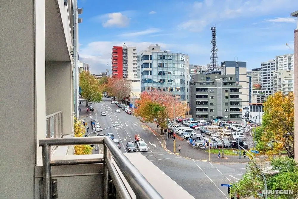 Chic & Stylish Apartment with Parking - Oda Manzaraları