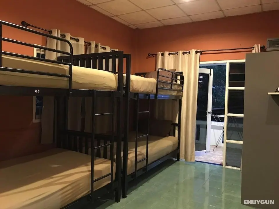 Chill Inn Beach Cafe & Hostel - Öne Çıkan Resim