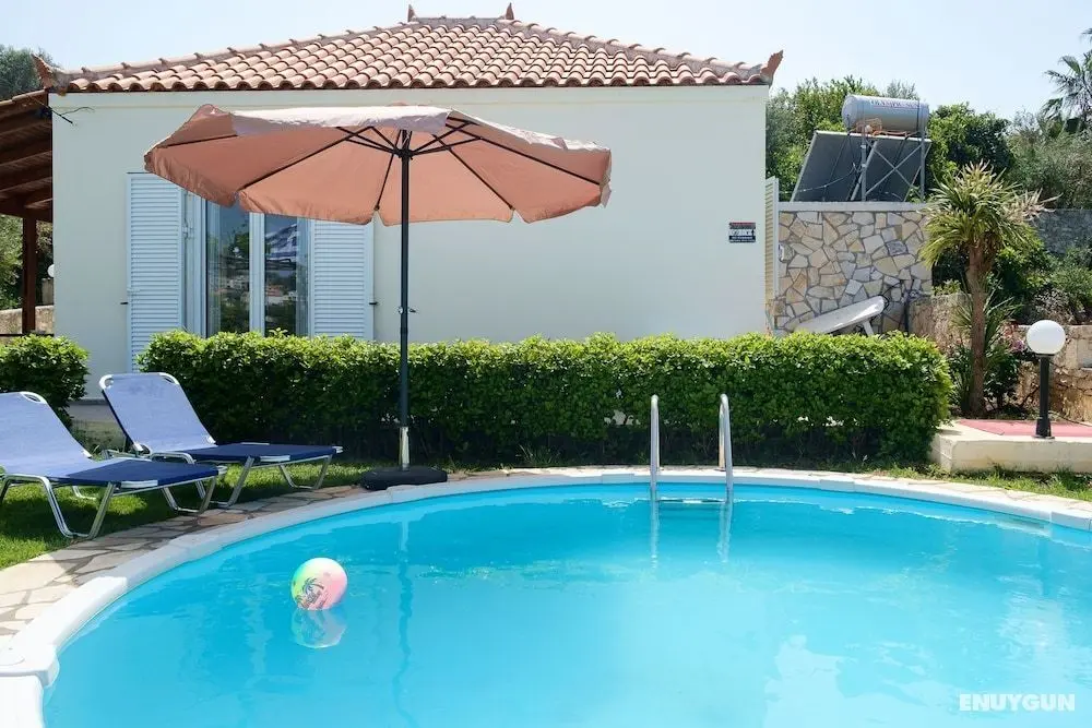 Chill & Relax Home with Pool near Beach - Öne Çıkan Resim