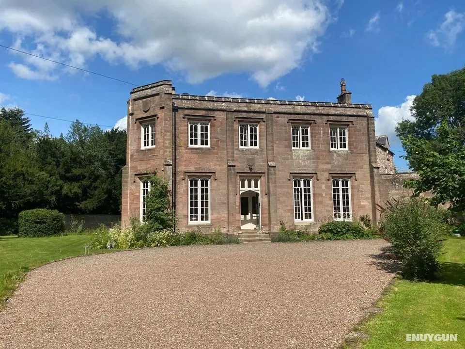 Chillingham Manor - Öne Çıkan Resim