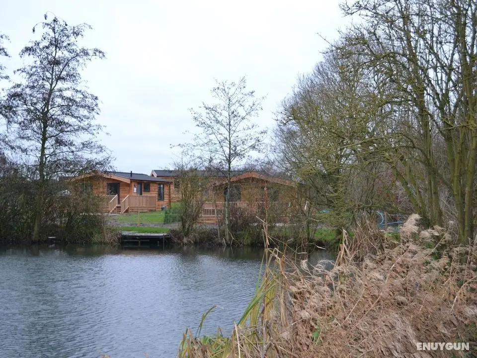 The Chiltern Lodges at Upper Farm Henton - Öne Çıkan Resim