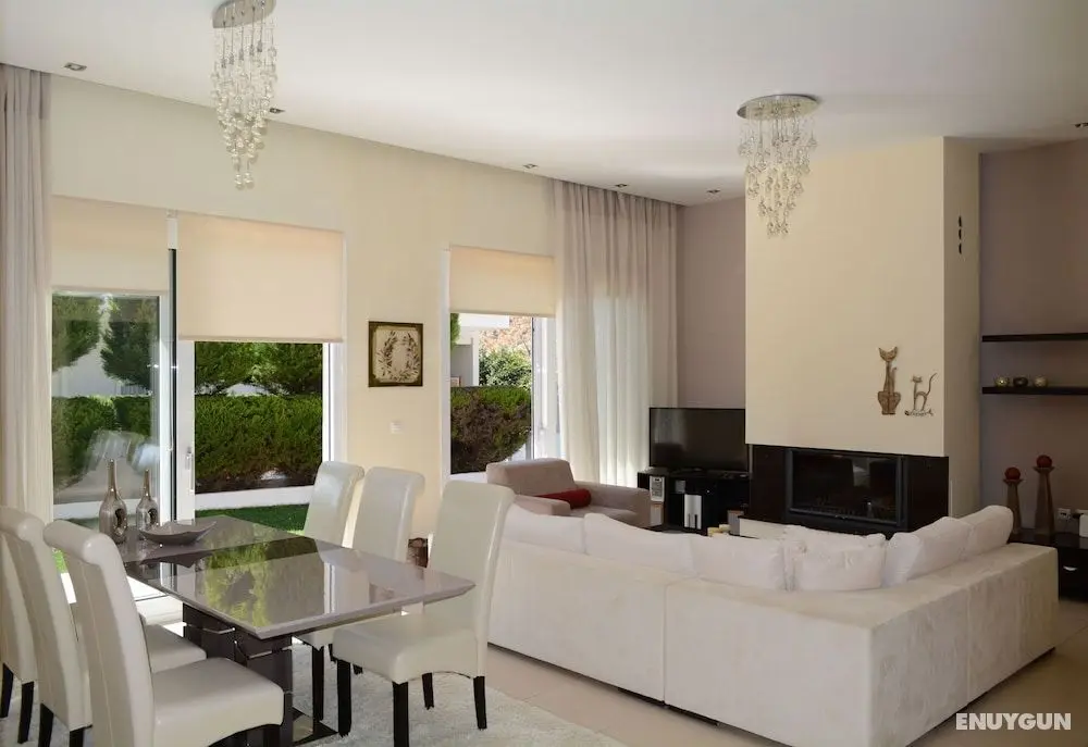Chris Rea Villa - Öne Çıkan Resim