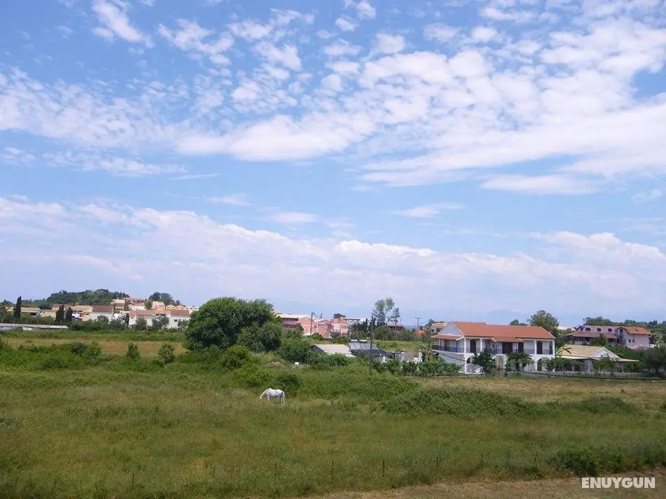 Christakis Hotel - Genel