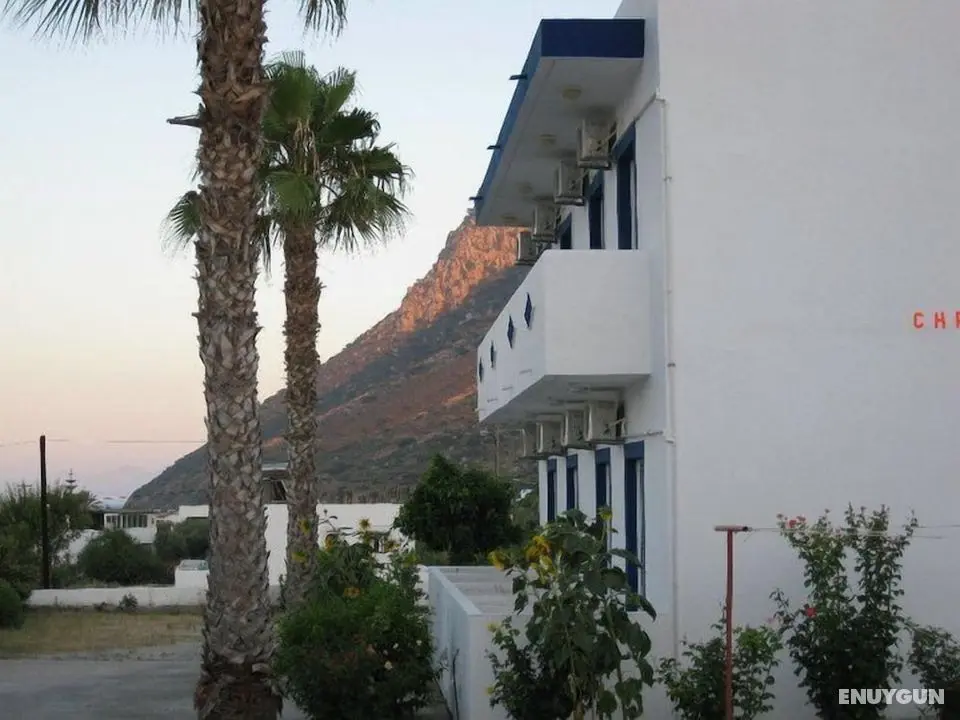 Christina Studios - Öne Çıkan Resim