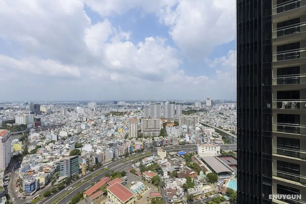 Christina's Saigon - Vinhomes Golden River - Oda Manzaraları