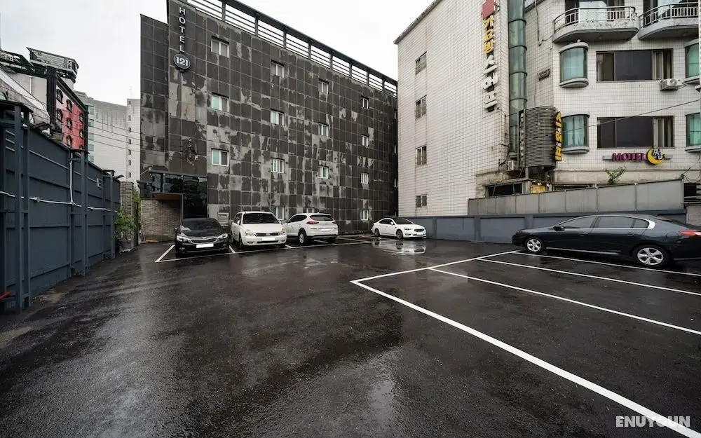 Chuncheon Hotel 121 - Misafir Tesisleri ve Hizmetleri