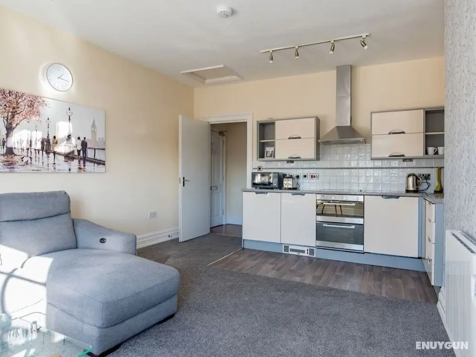 Church Lane Apartments - Öne Çıkan Resim