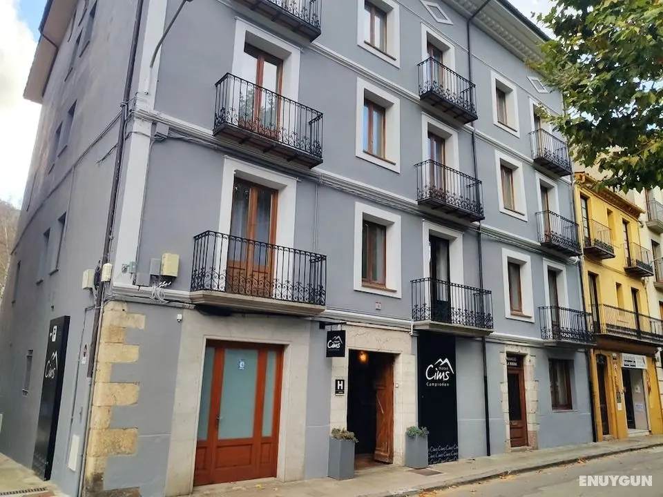 Hotel Cims Camprodon - Dış Mekan